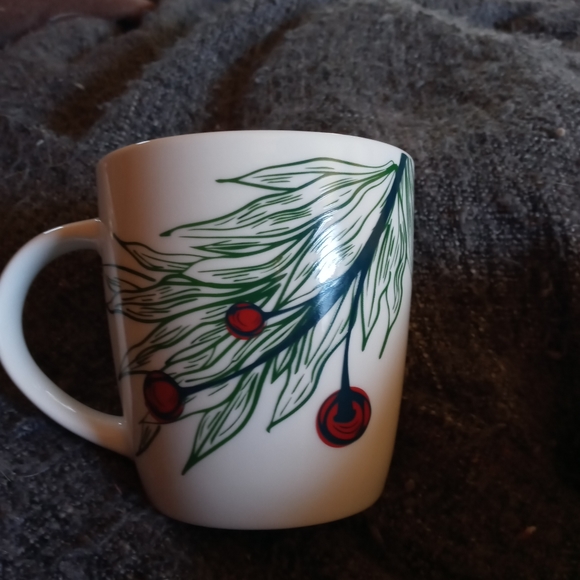 Starbucks Christmas 2020 cup - Picture 2 of 4